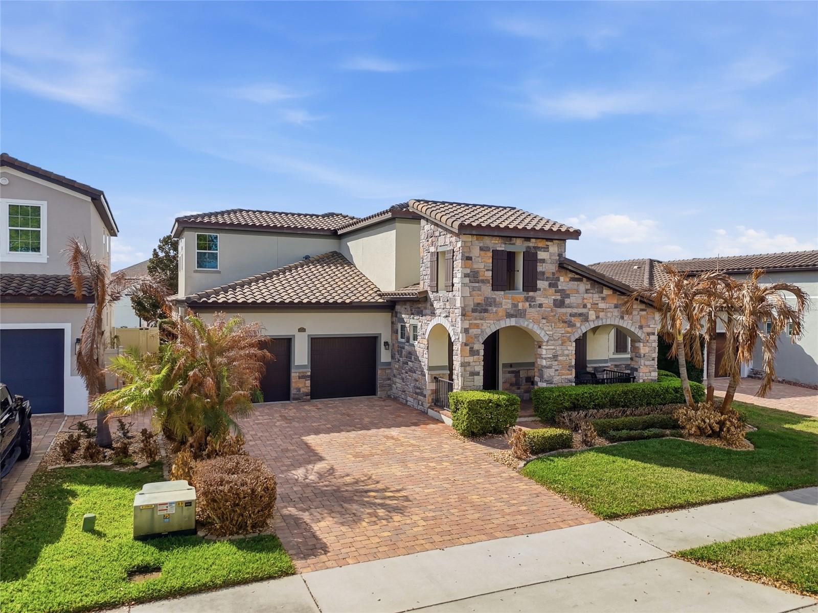 1646 HOLCOMB CREEK STREET