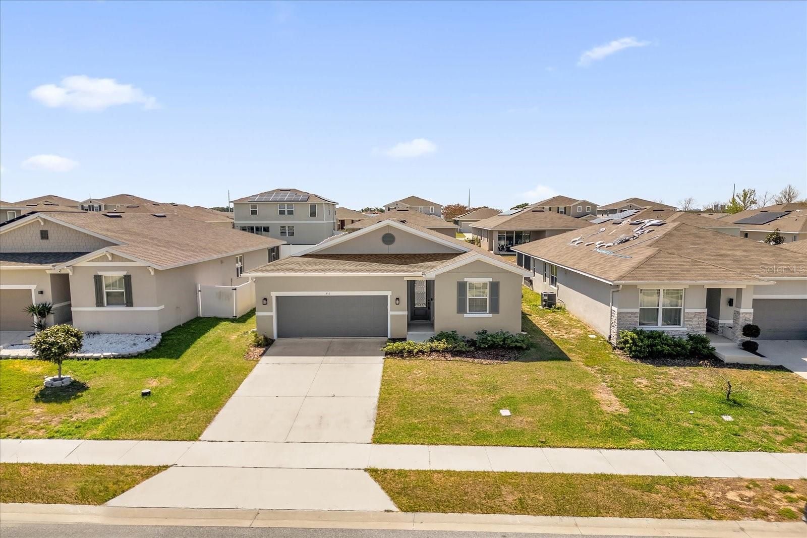 Listing photo 1 for 551 Lake Smart Blvd