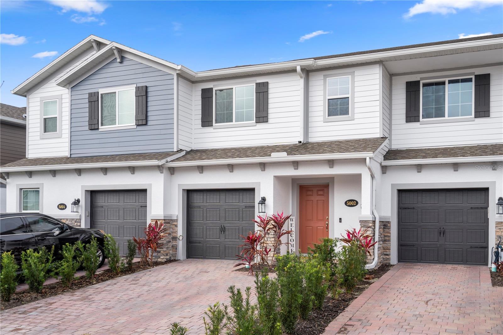 5002 RAIN SHADOW DRIVE