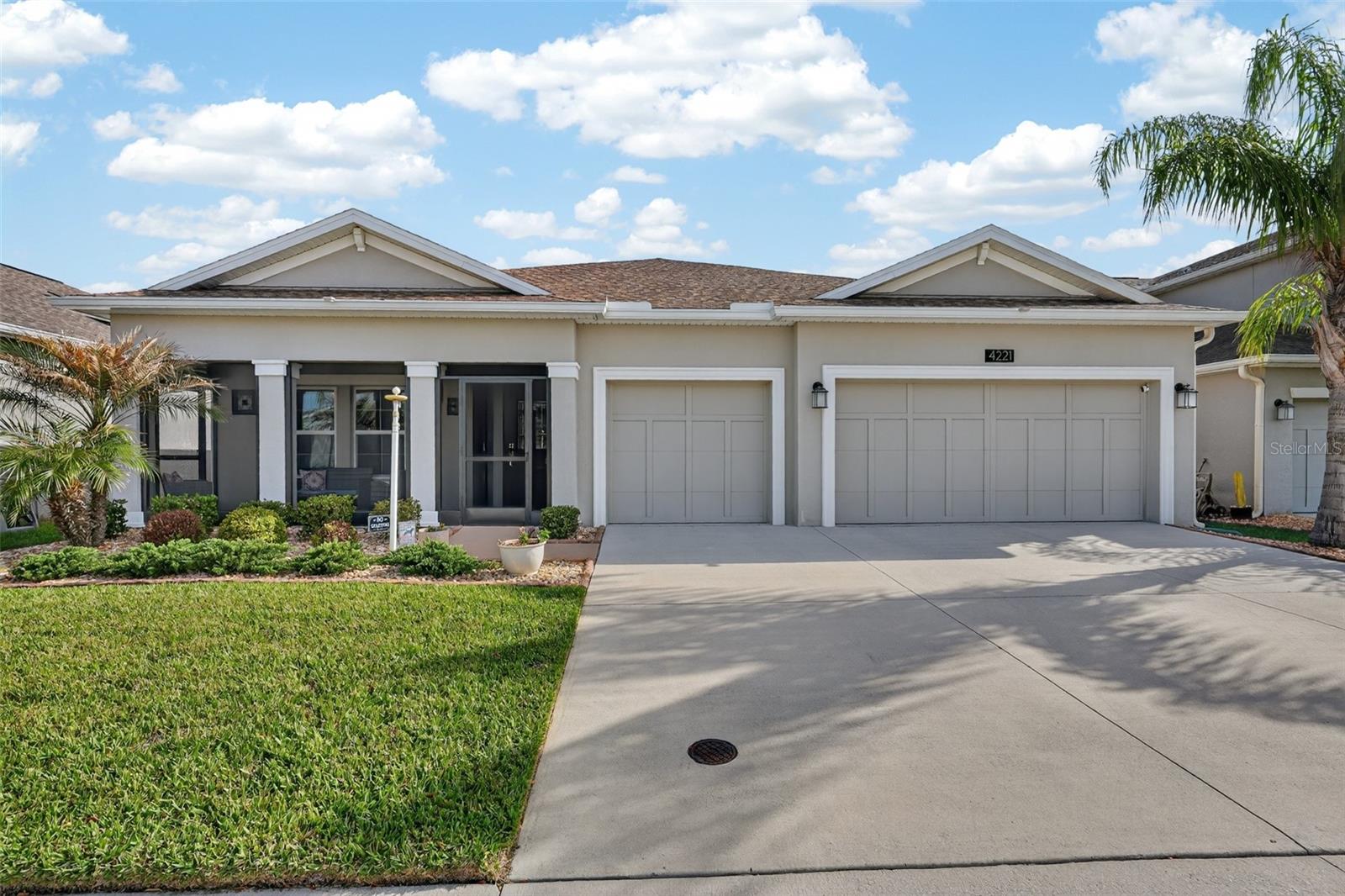 4221 HOLSTEIN STREET