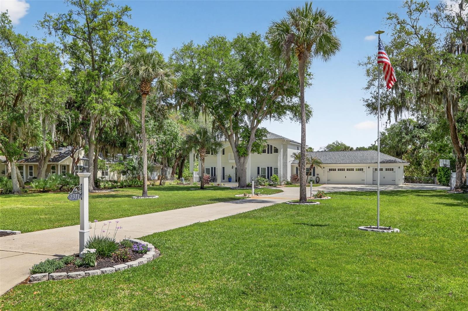 2311 INDIAN MOUND TRAIL