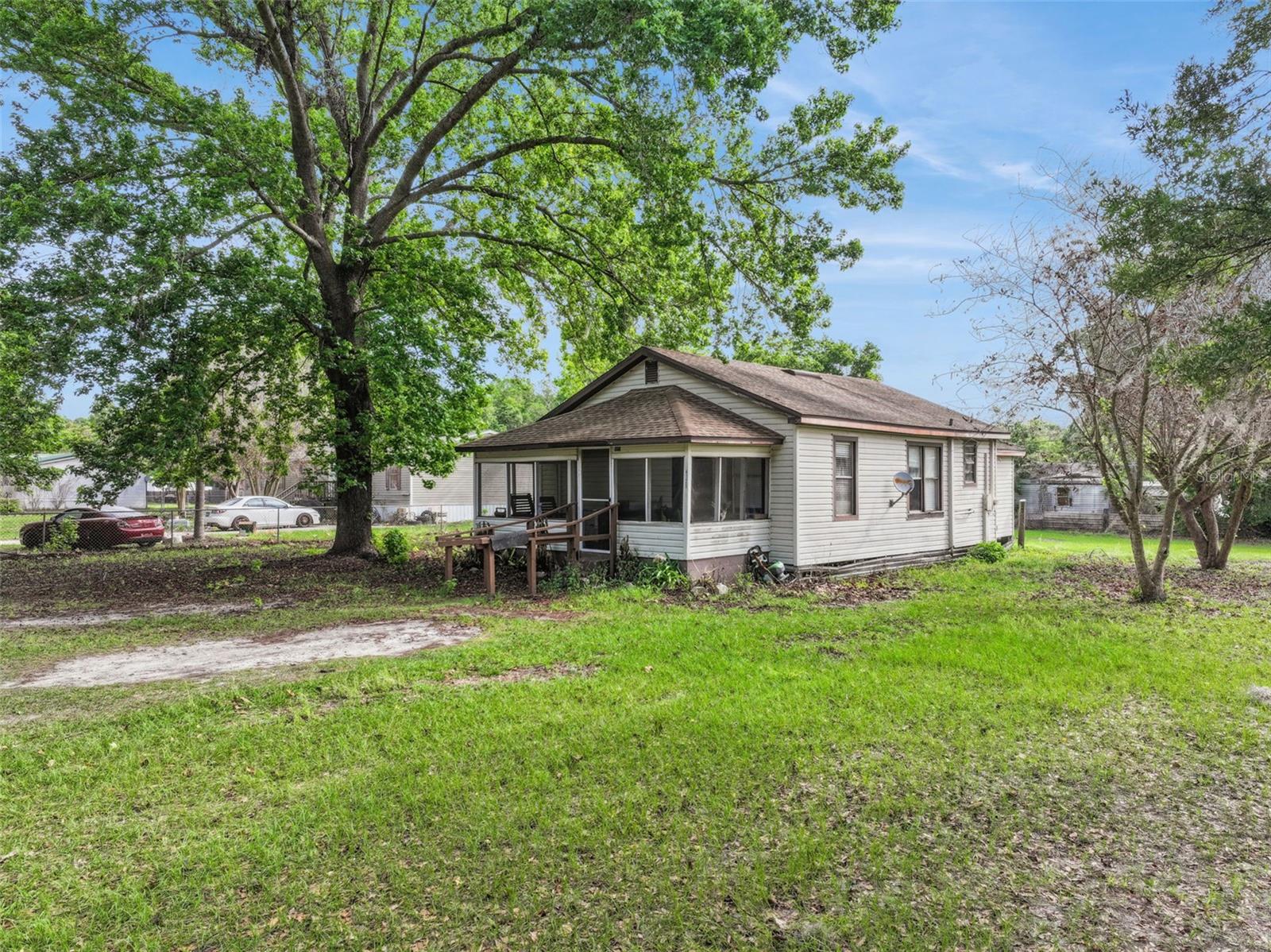 Listing photo 3 for 4125 Lavon Reynolds Ln