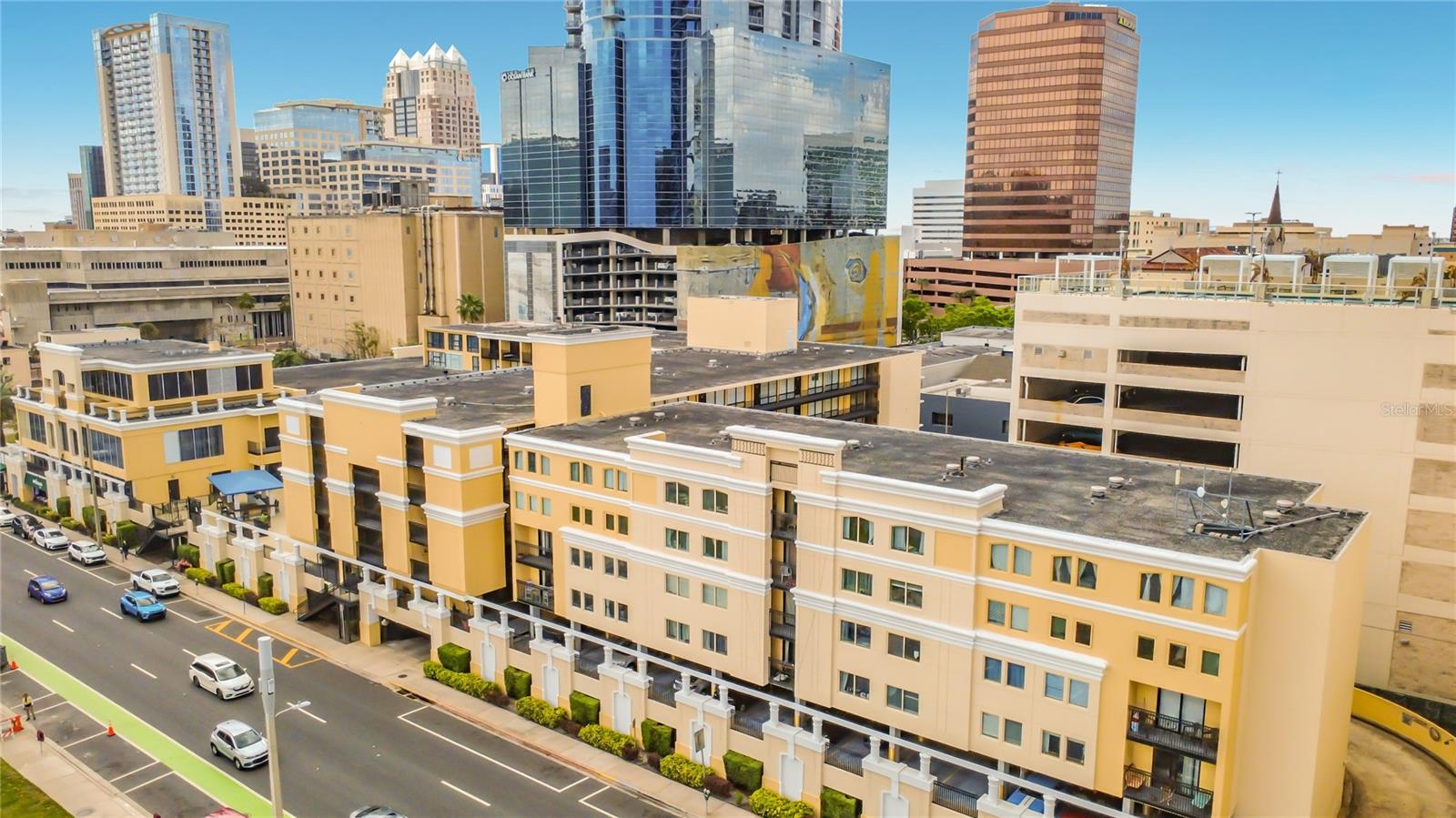 151 E WASHINGTON STREET Unit 611