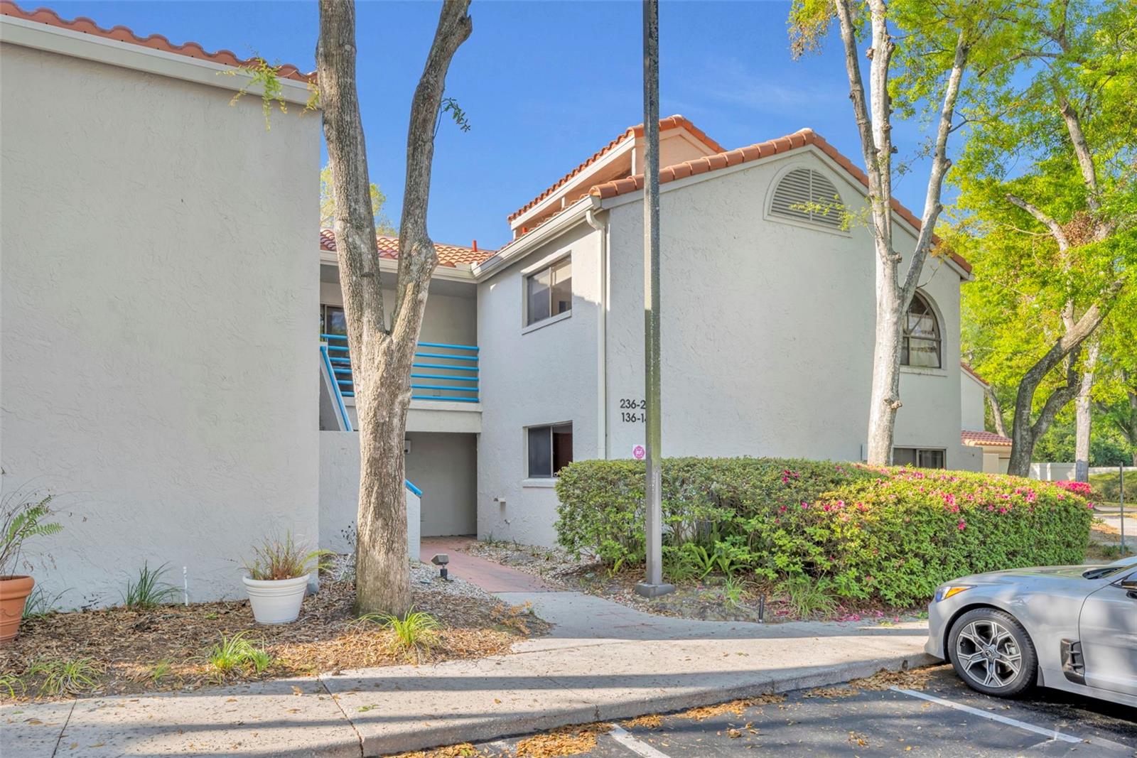 Listing photo for 1000 Winderley Pl #239