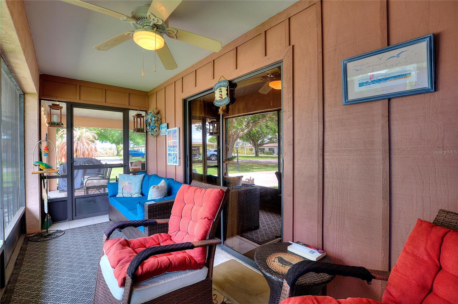 Listing photo 2 for 302 Genesis Pointe Dr