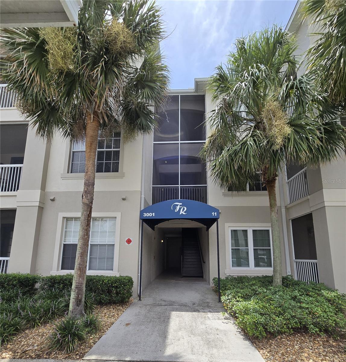 3001 LAUREL RUN LANE Unit 203