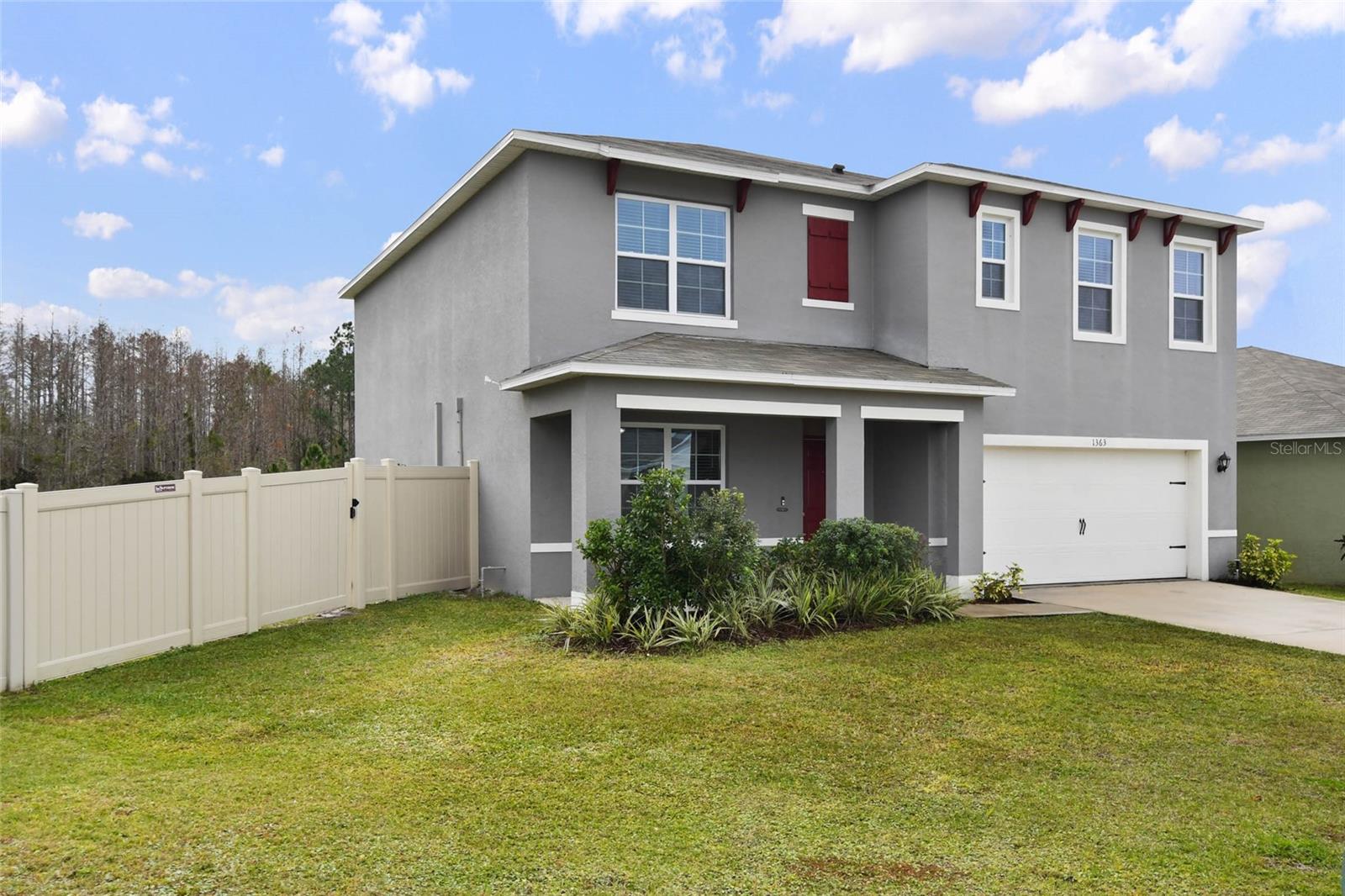 Listing photo 2 for 1363 Fox Squirrel Dr