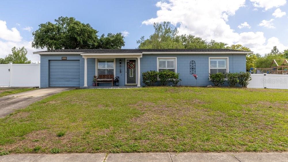 1005 NICOLE BOULEVARD