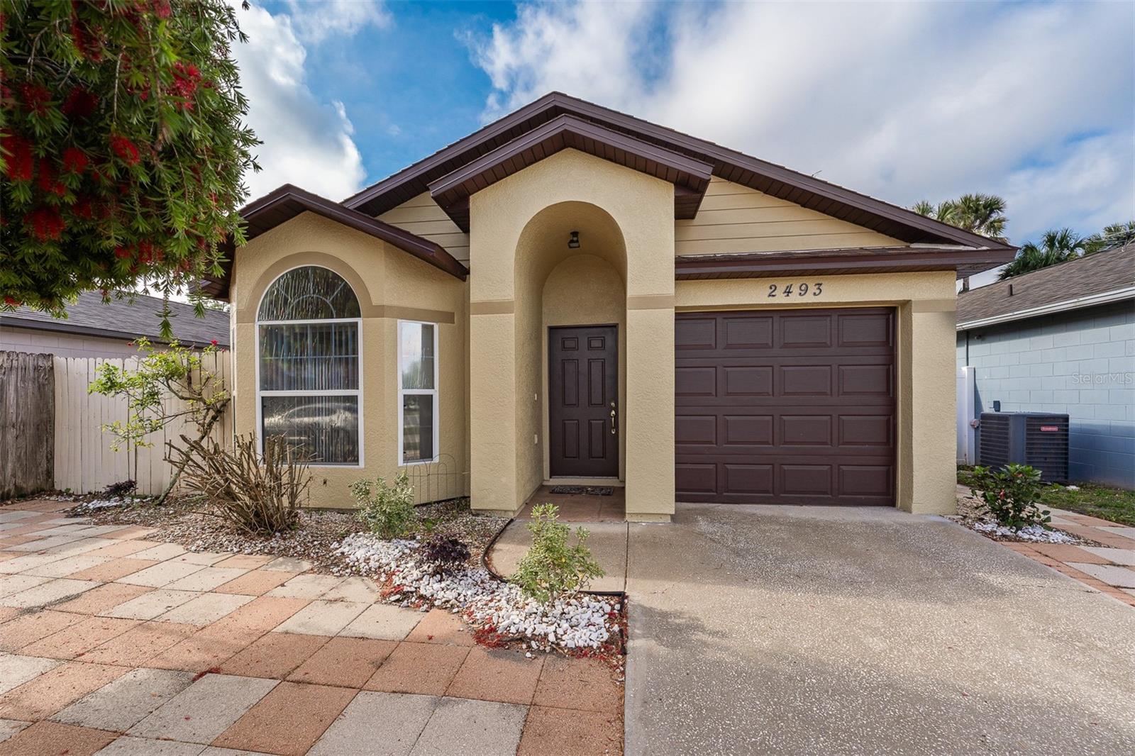 2493 DAFFADIL TERRACE