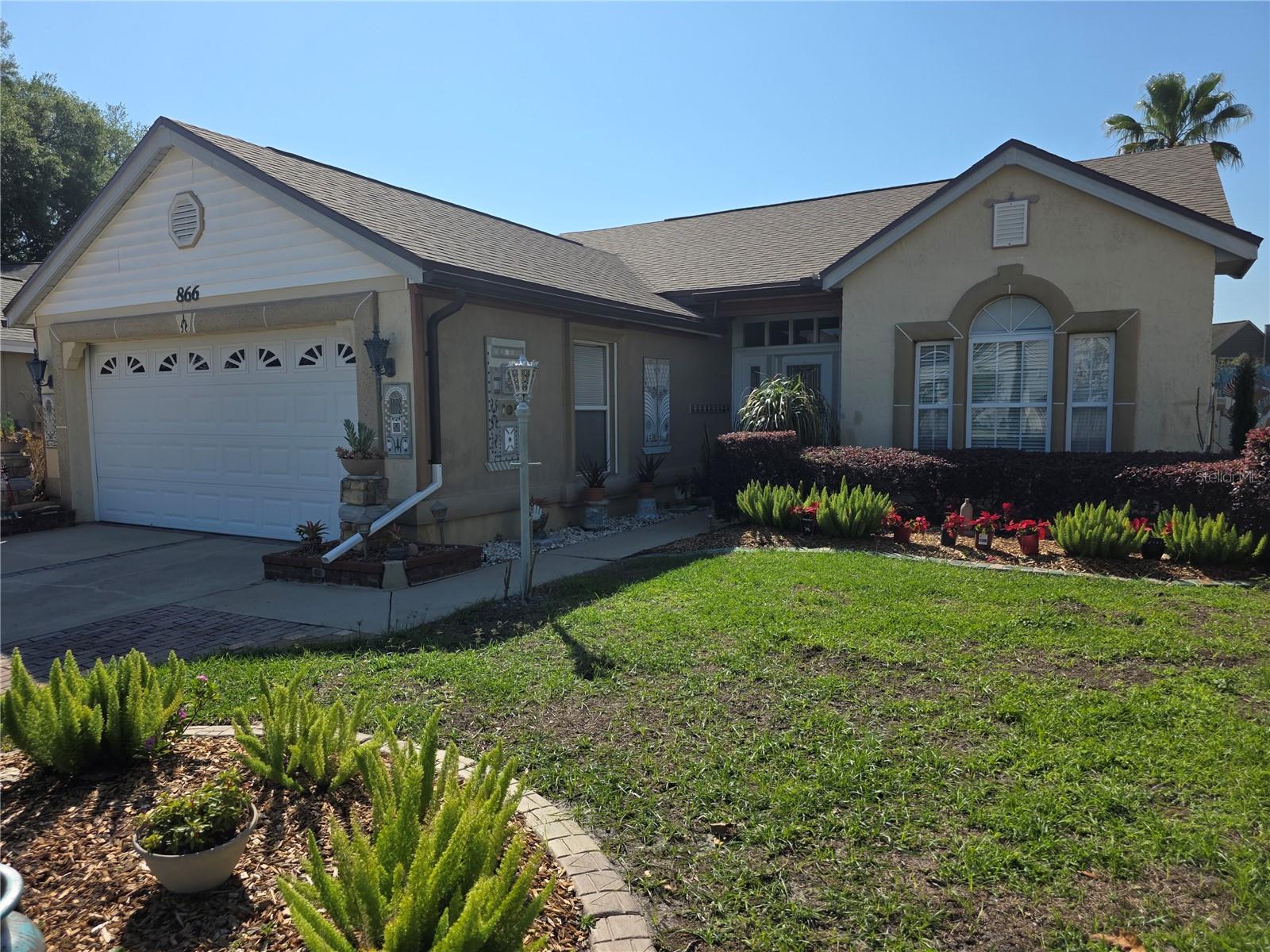 866 E CHARING CROSS CIRCLE