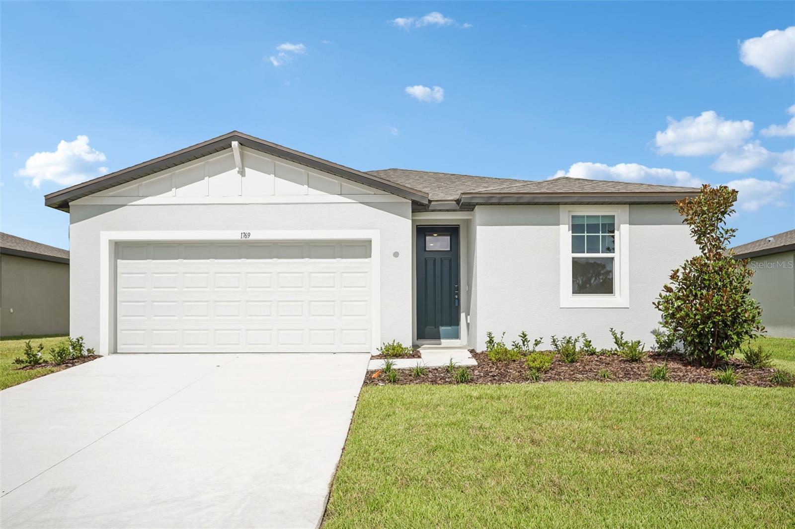 Listing photo 1 for 1769 Forest Run Ln