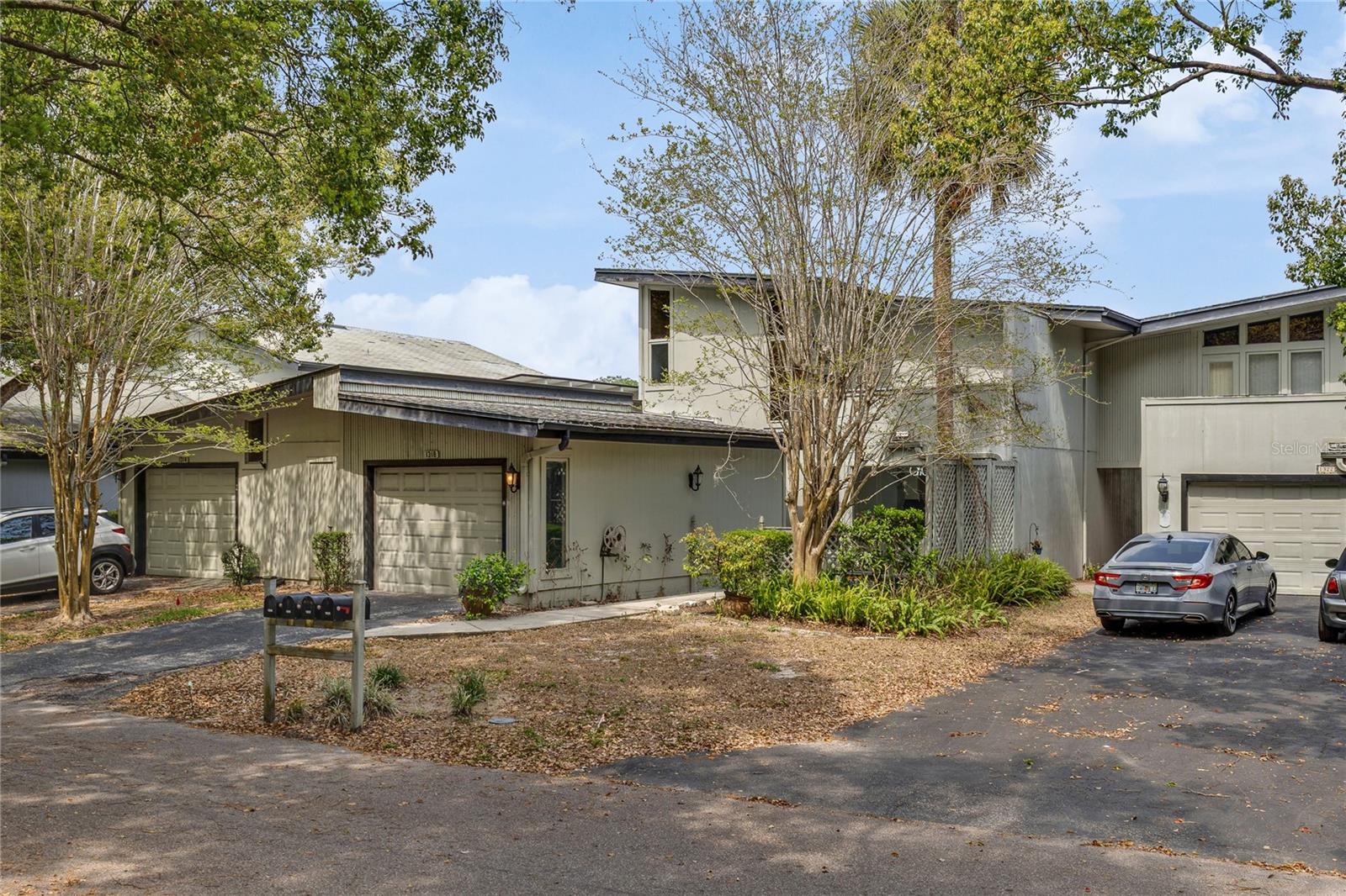 1318 CHEBON CT COURT Unit Unit E-F