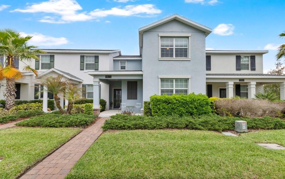 11872 METAPHOR ALLEY