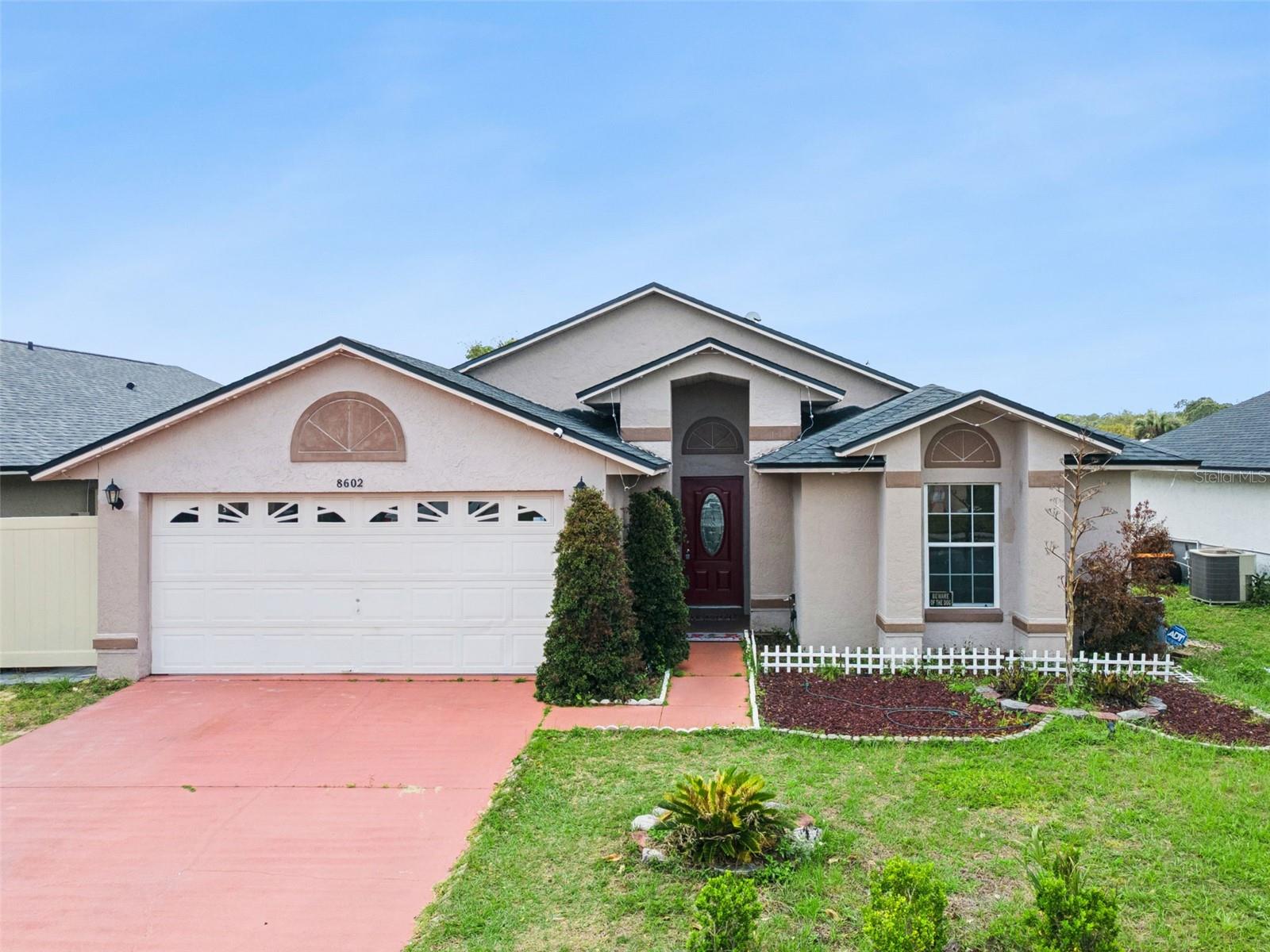 8602 WELLINGTON LOOP