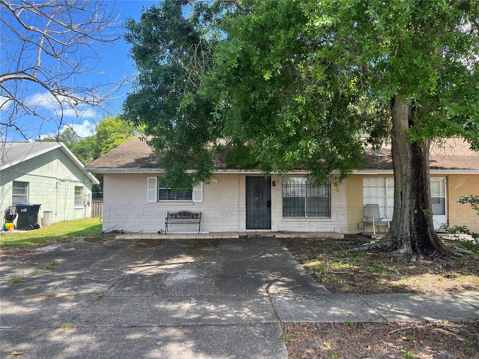 749 QUAIL HOLLOW DRIVE