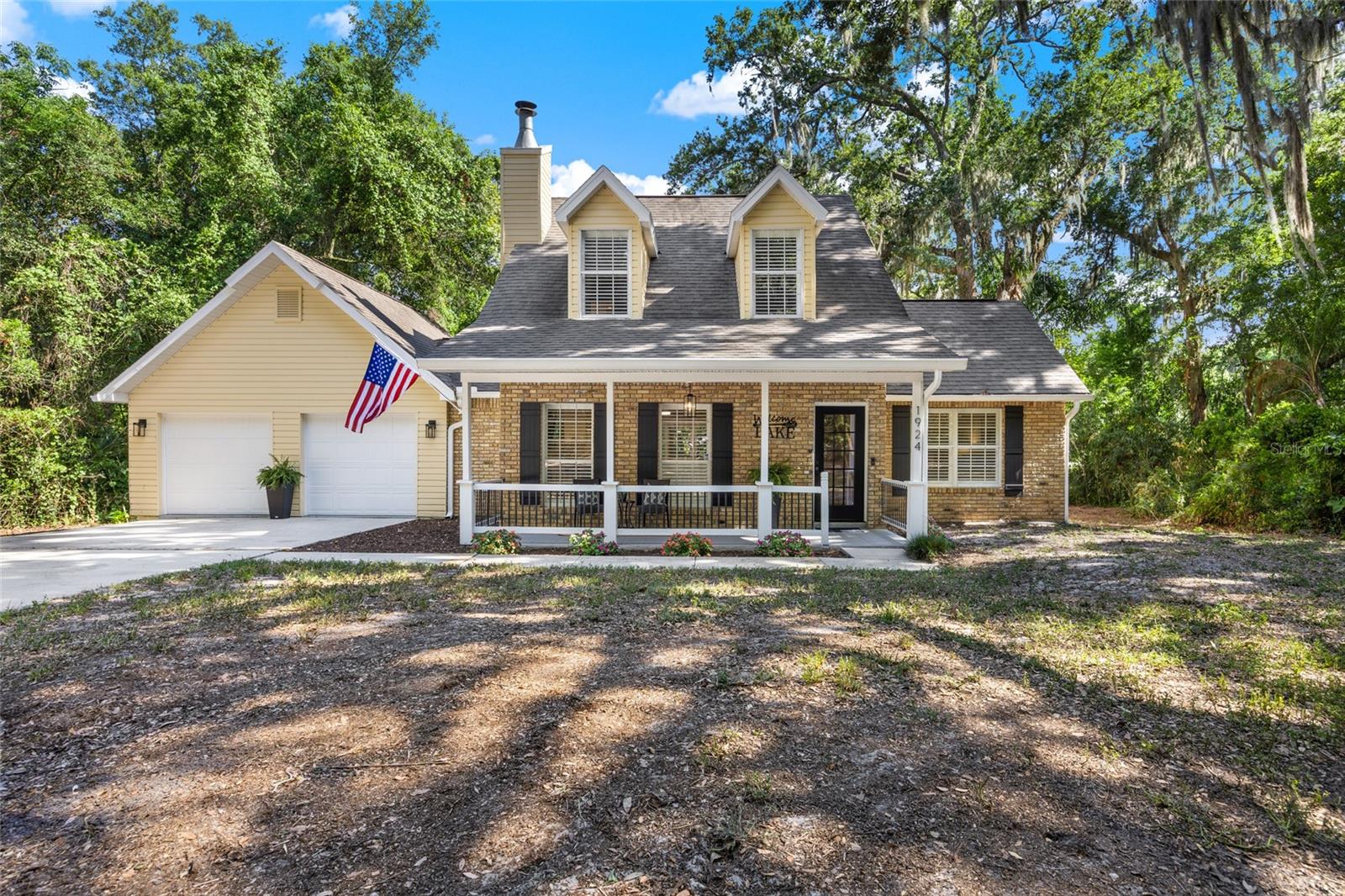 1924 DOWN HOLLOW LANE