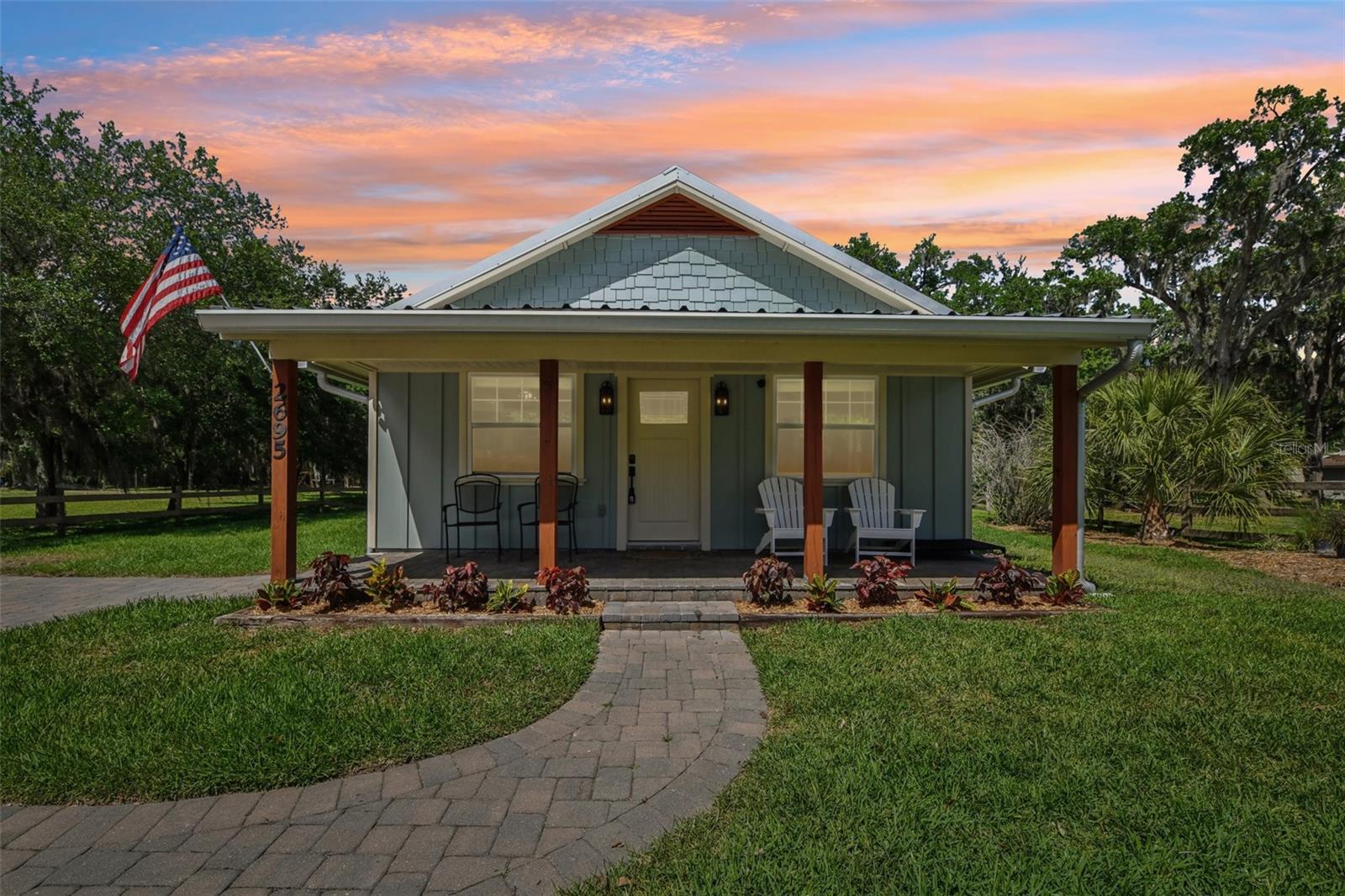 2695 HOLIDAY WOODS DRIVE