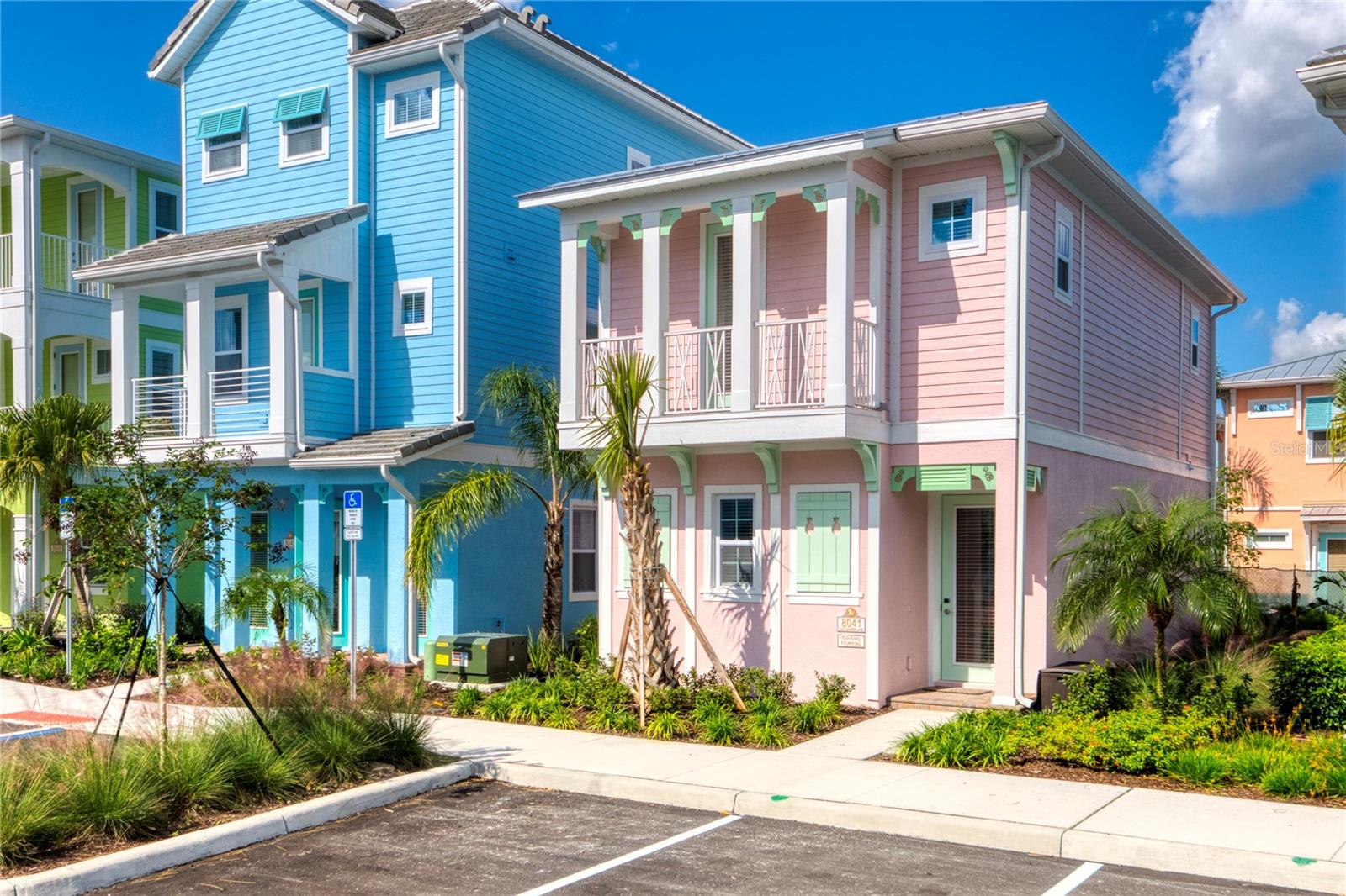 8041 LOST SHAKER LANE