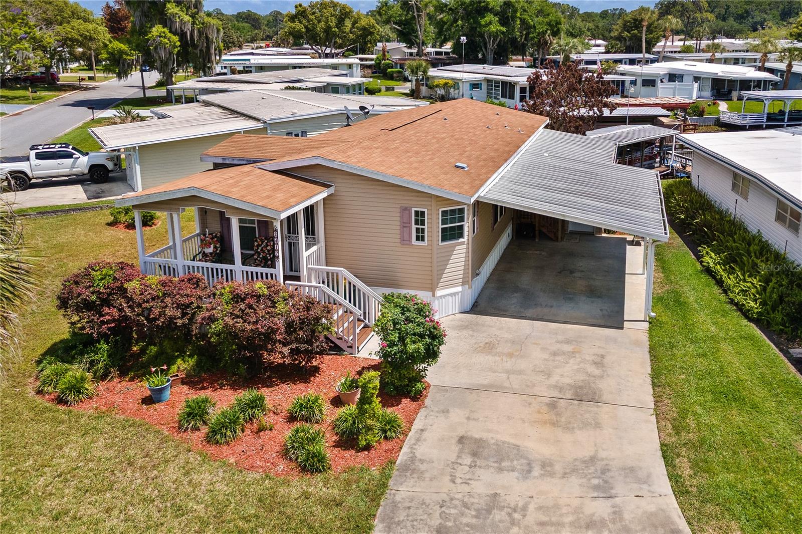 Listing photo 1 for 2417 Vindale Rd