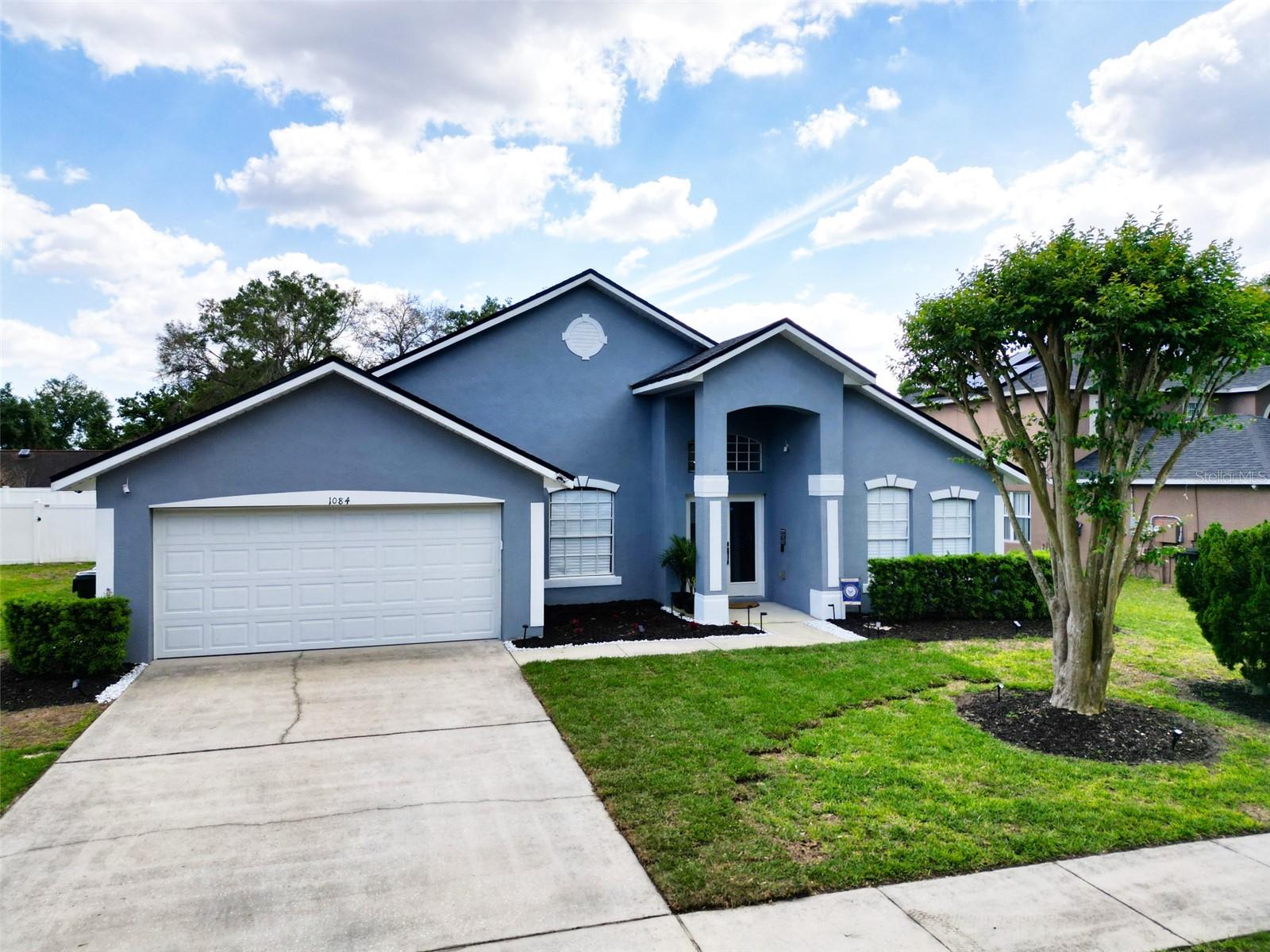 1084 ROYAL MARQUIS CIRCLE