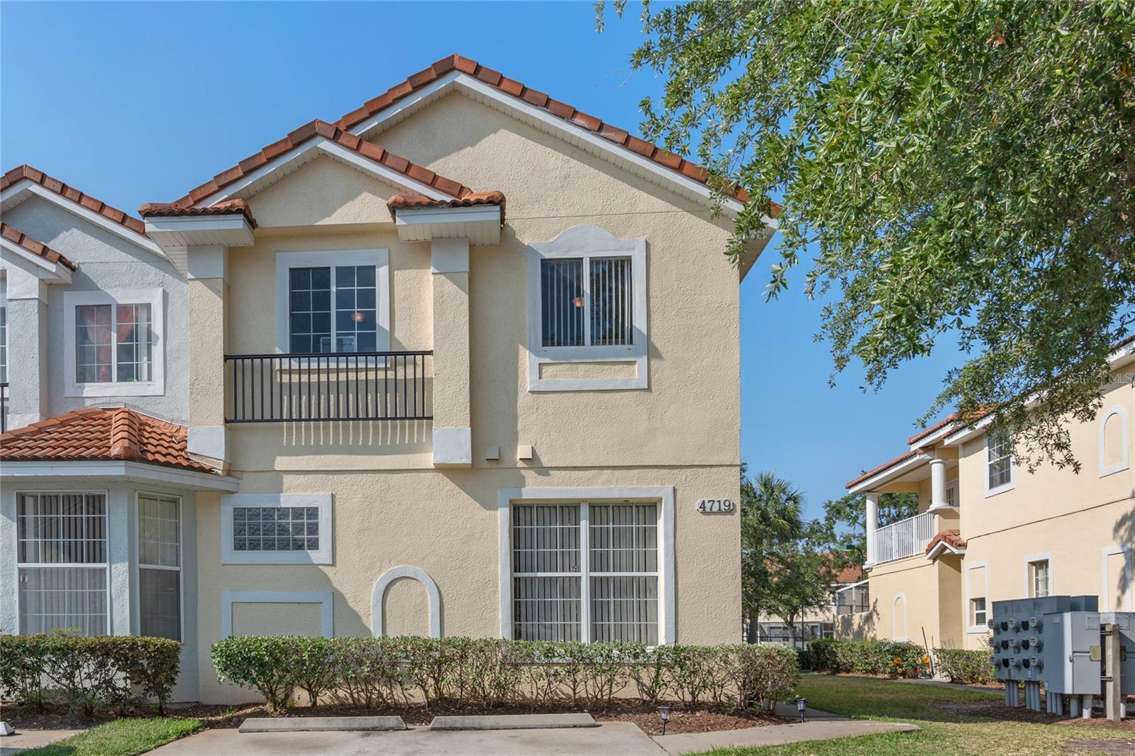 4719 HEMINGWAY HOUSE STREET