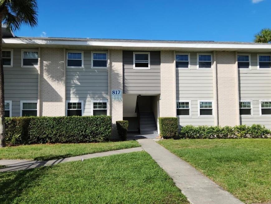 817 SKY LAKE CIRCLE Unit A