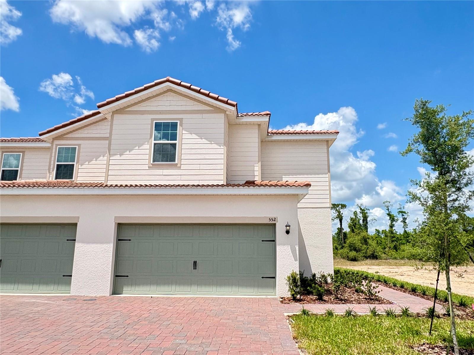 Listing photo for 552 Bay Leaf Dr