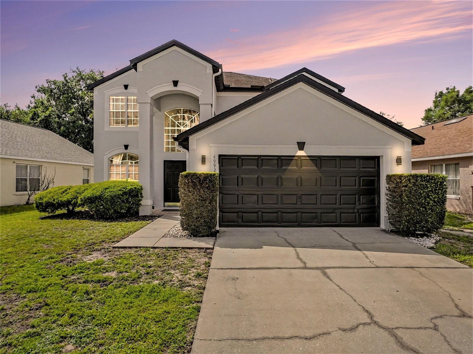 4992 HOOK HOLLOW CIRCLE