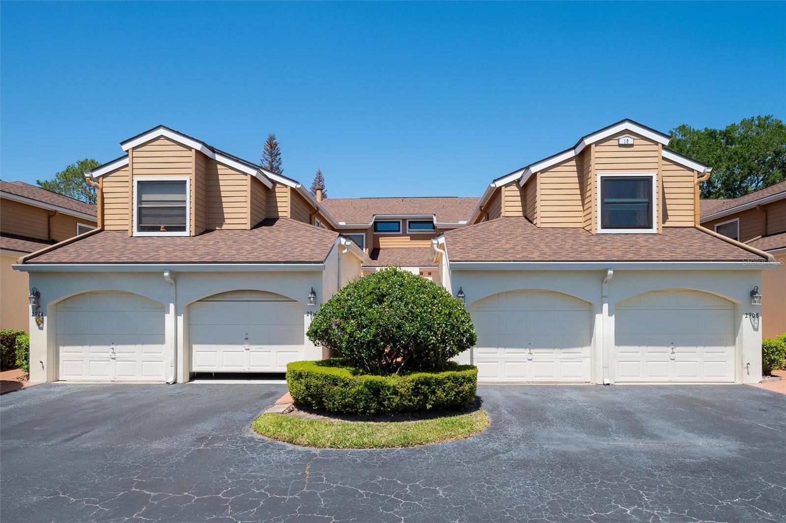 2910 COTTAGE GROVE COURT Unit L4