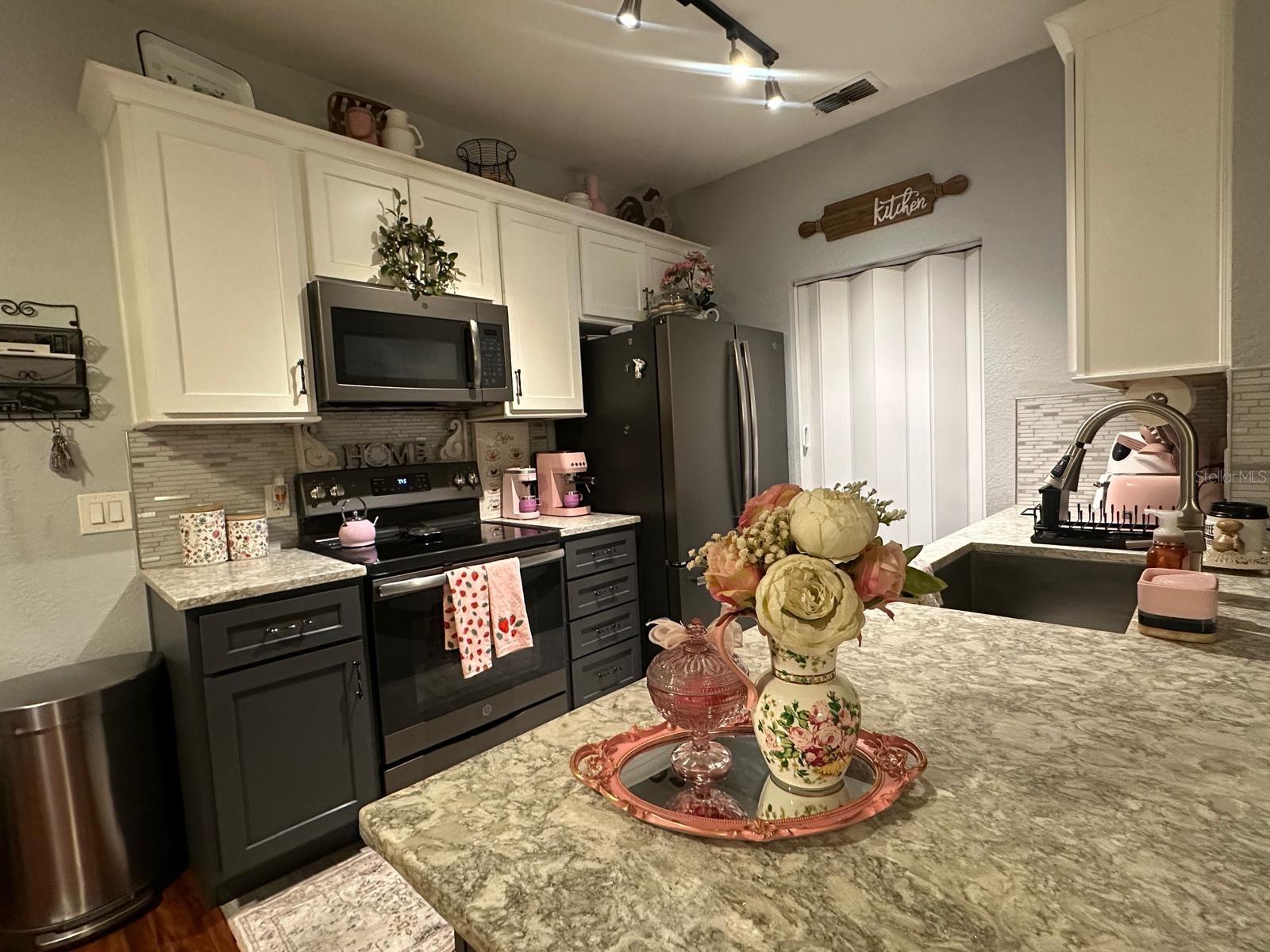 875 GRAND REGENCY POINT Unit 203