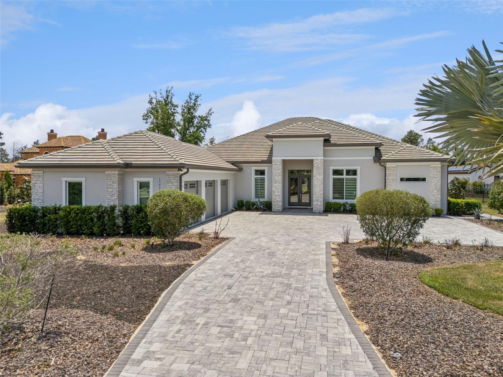 Listing photo for 15220 Pendio Dr