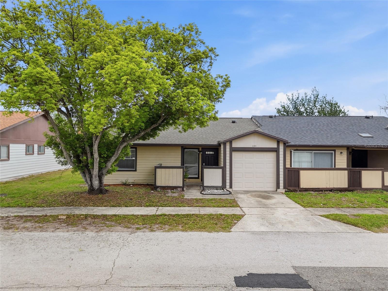 1101 ALICANTE AVENUE