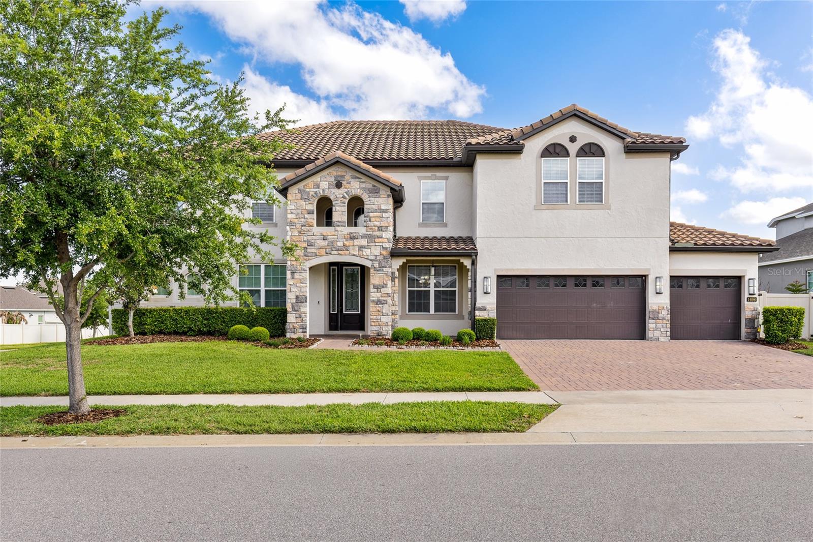 1698 JUNIPER HAMMOCK STREET