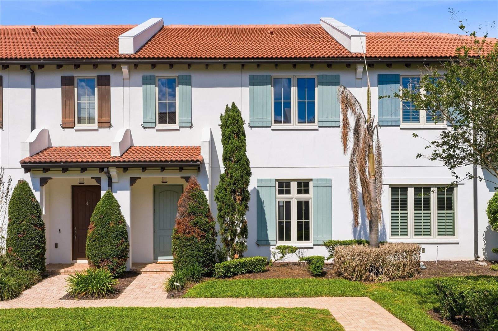 8807 FOUNTAIN PALM ALY