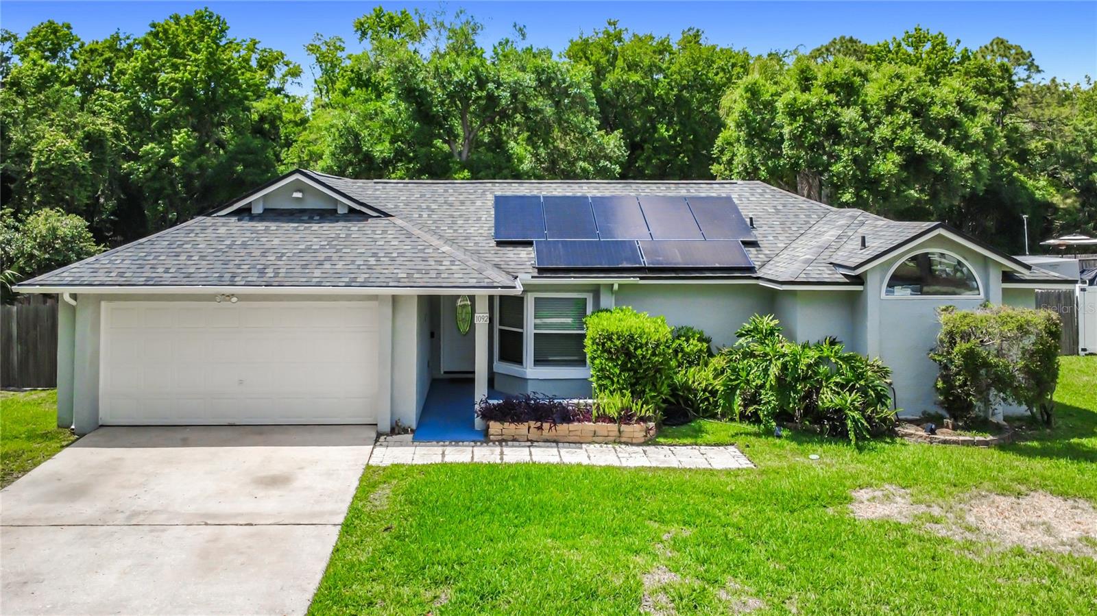 1092 W RIVIERA BOULEVARD