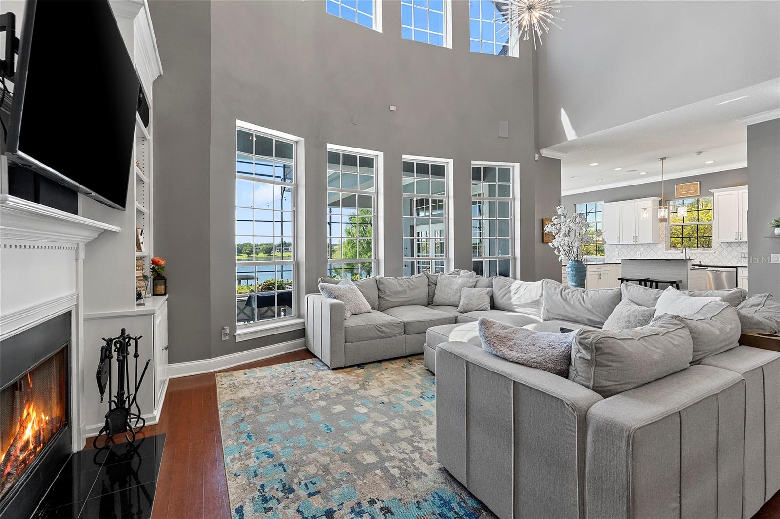 Listing photo 3 for 9648 Weatherstone Ct