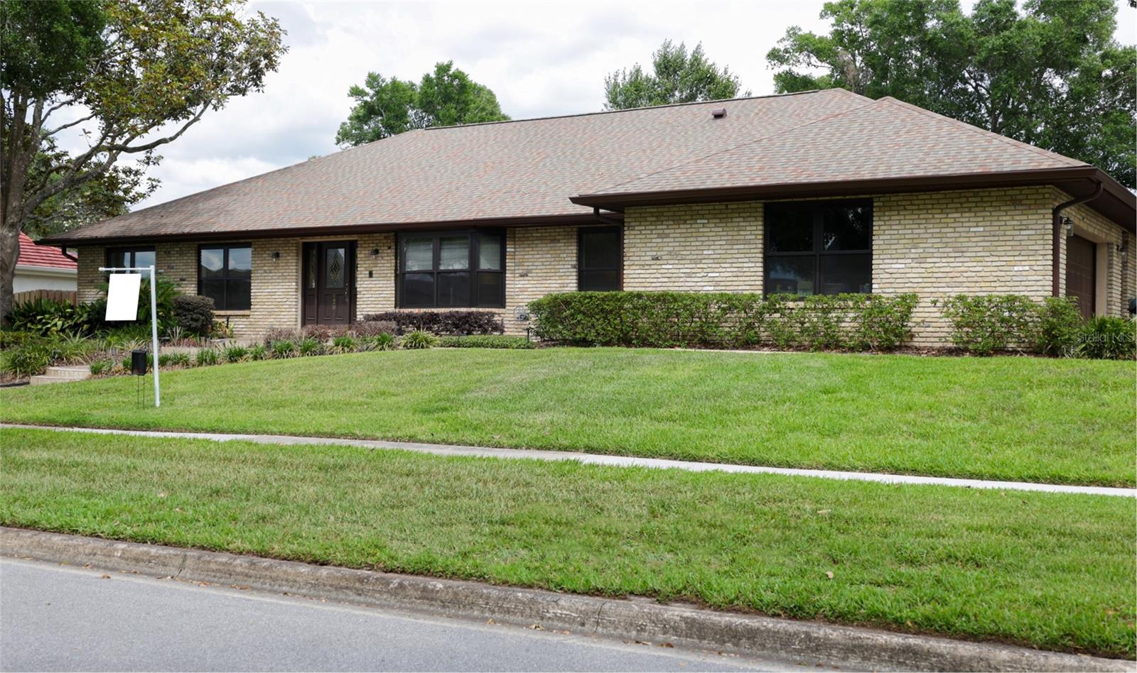 1281 WELLINGTON TERRACE