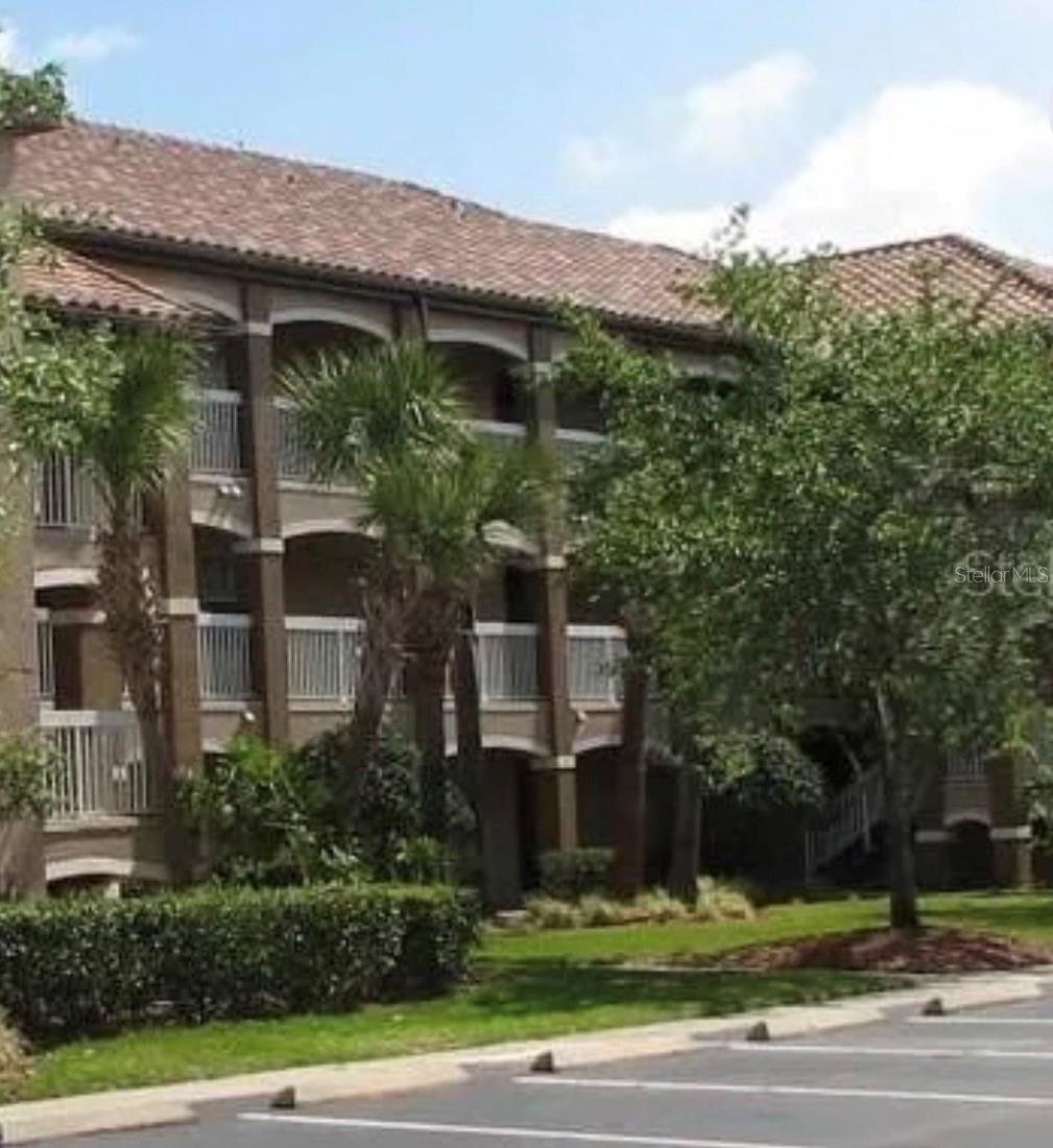 13953 FAIRWAY ISLAND DRIVE Unit 633