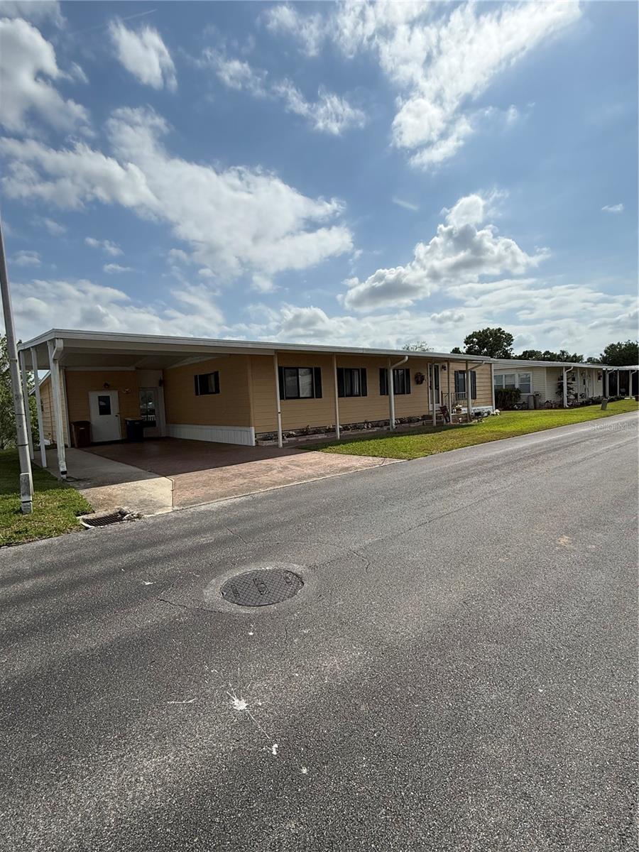 Listing photo 3 for 2055 S Floral Ave #175