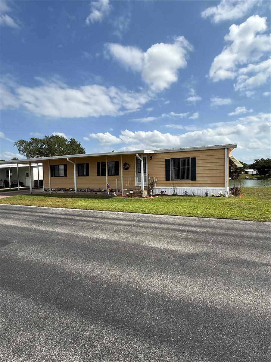 Listing photo 1 for 2055 S Floral Ave #175