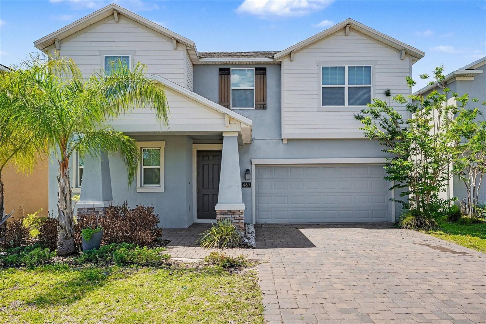 Listing photo 3 for 467 Brunswick Dr