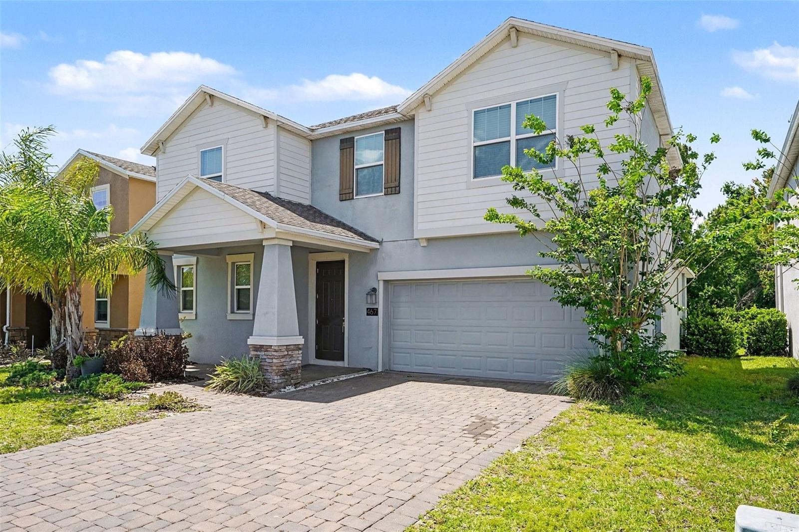 Listing photo 2 for 467 Brunswick Dr