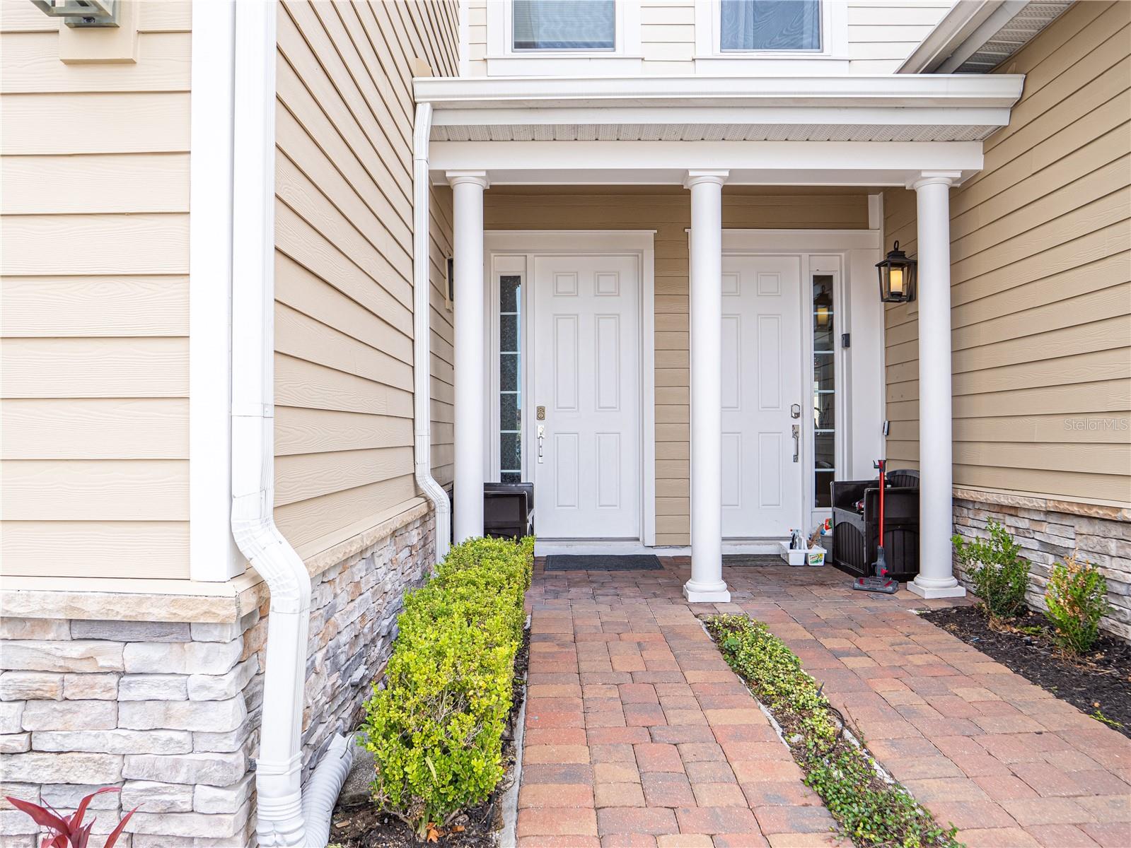 2660 SUNRISE SHORES DRIVE