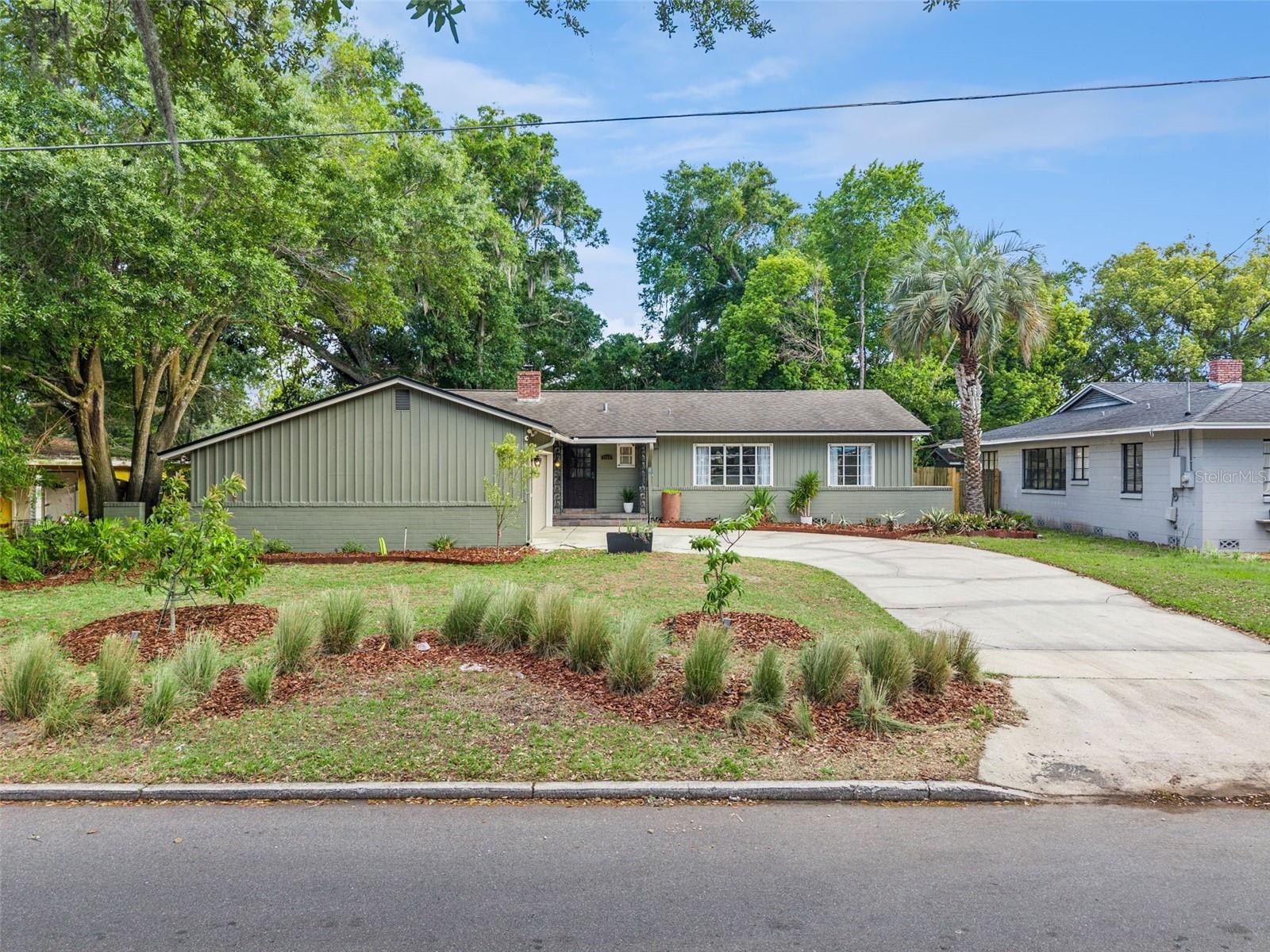 1310 ARLINGTON STREET