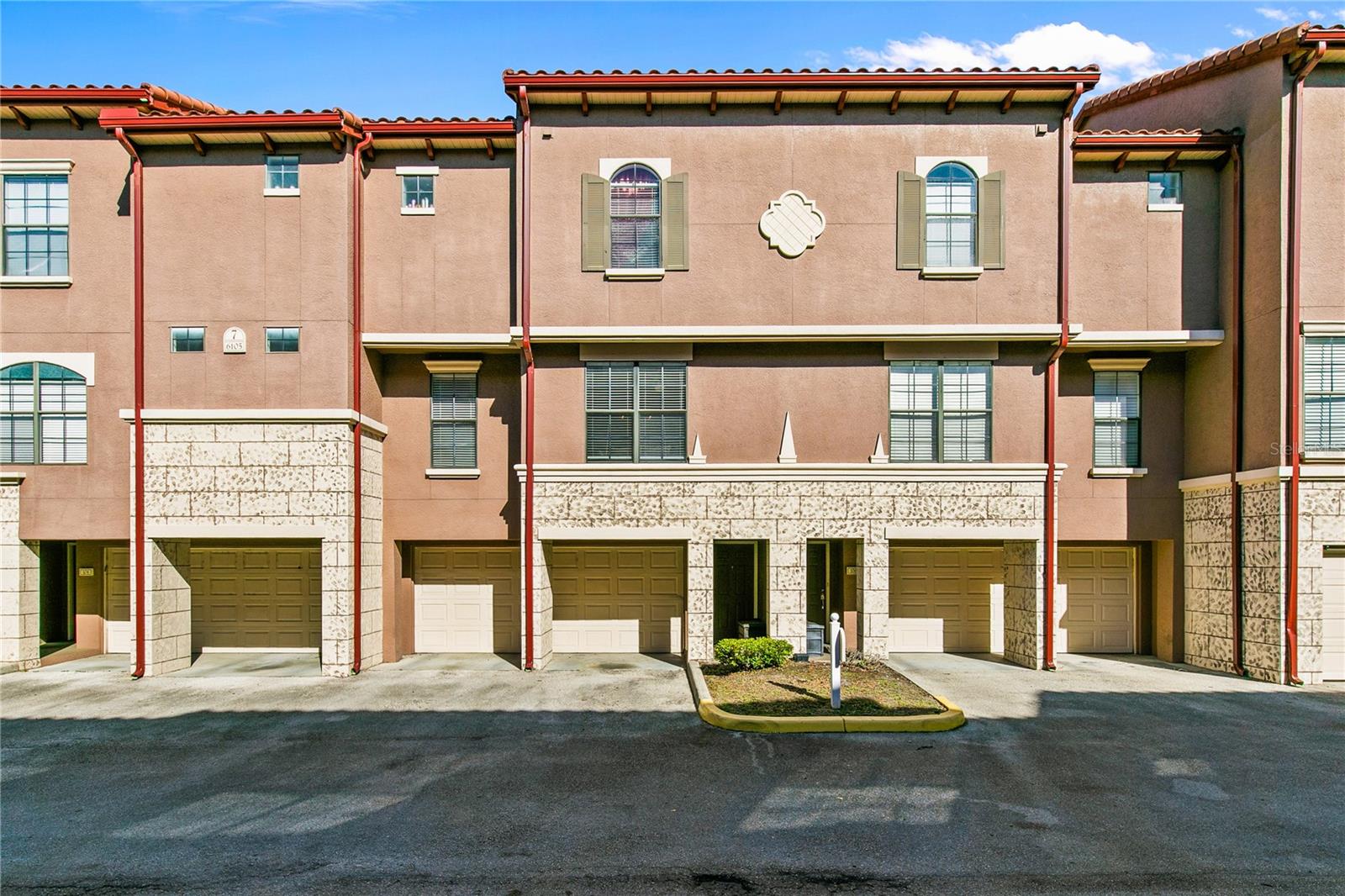 6105 METROWEST BOULEVARD Unit 105