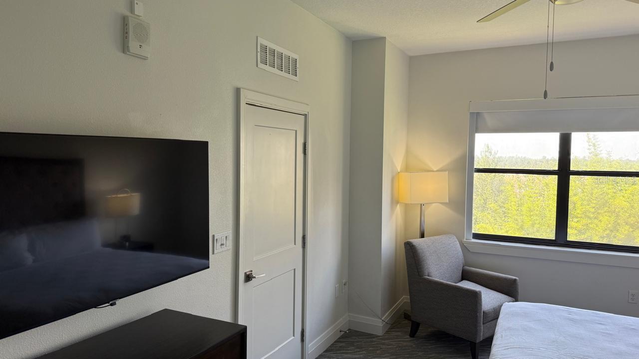 14501 GROVE RESORT AVENUE Unit 3429