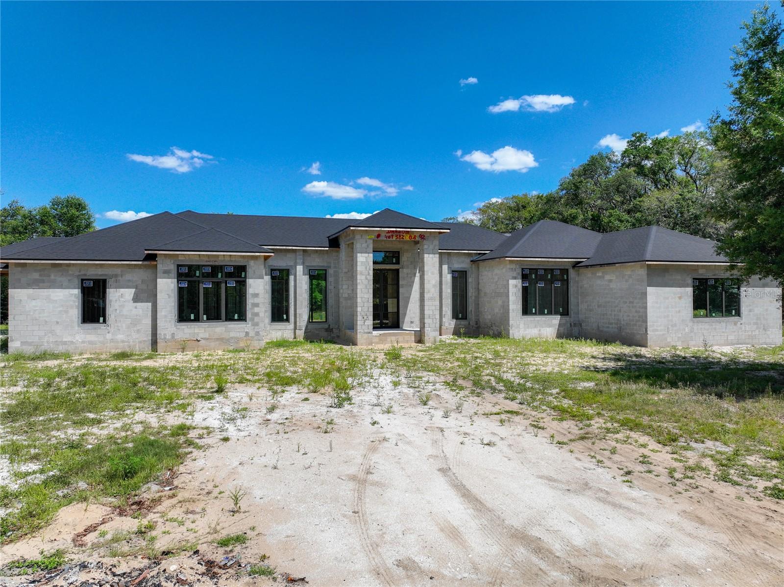 5195 SOUTHERN OAKS COURT