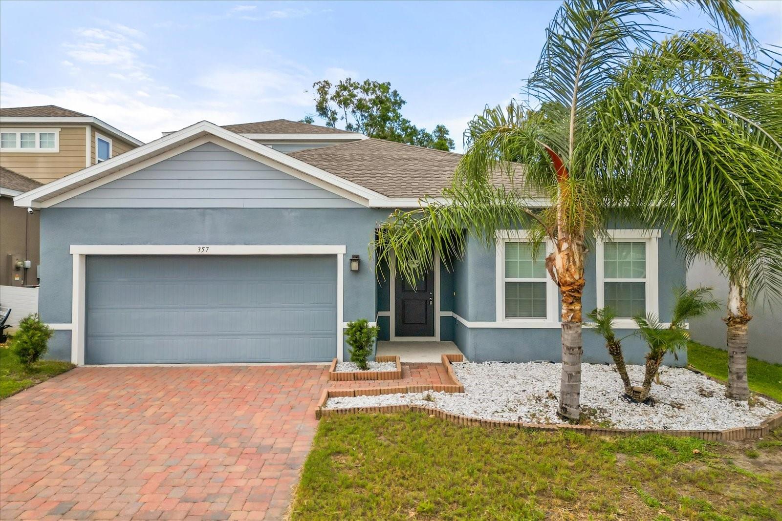 Listing photo 1 for 357 Siesta Vista Ct