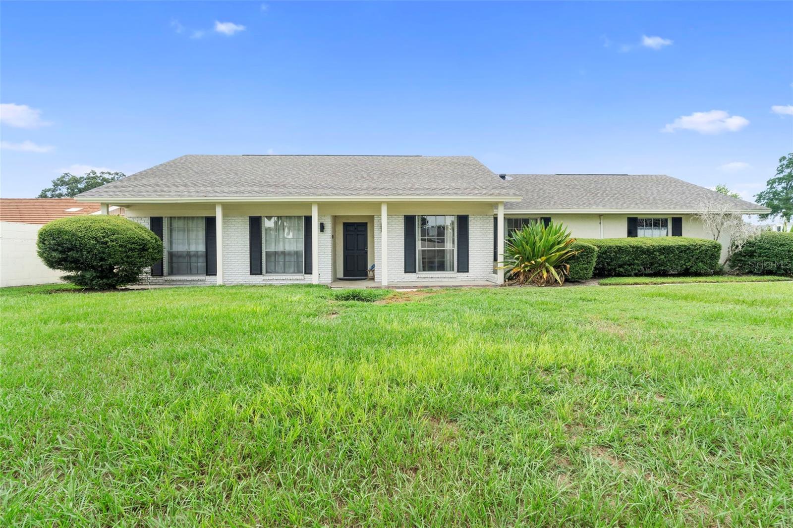 4520 LAKE GEM CIRCLE