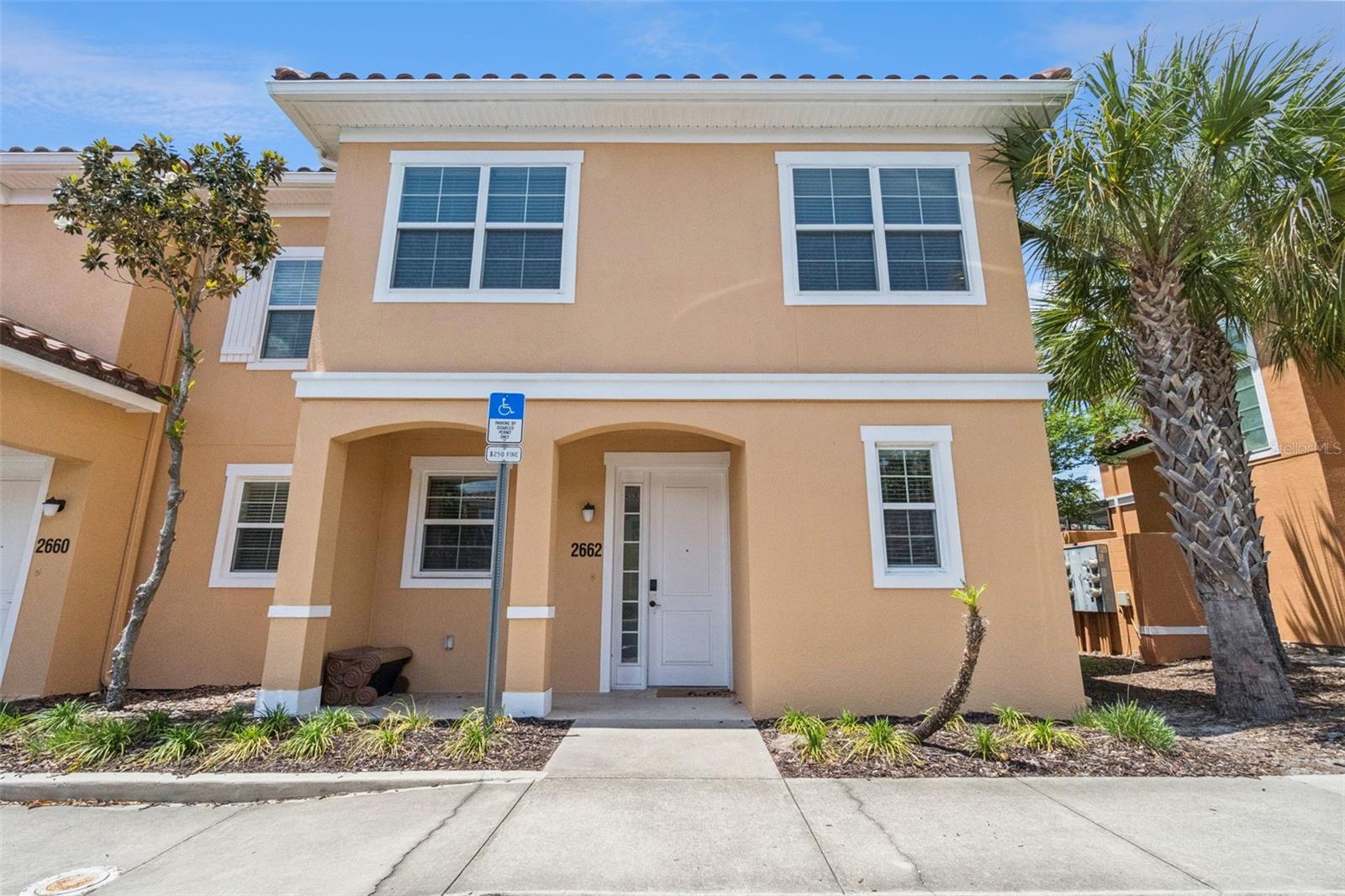 2662 ROADSTER LANE